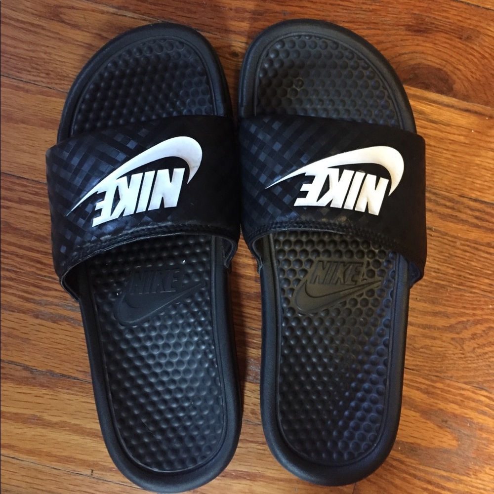 Nike slides